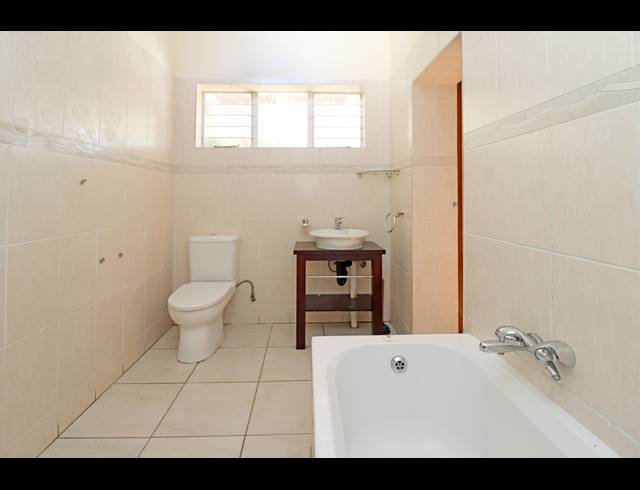 4 BEDROOM HOUSE FOR SALE IN ORCHARDS